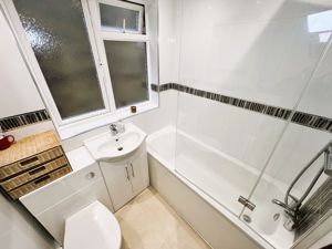 Photo 1- click for photo gallery